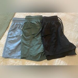 Old Navy high waisted stretchtech performance utility cargo shorts